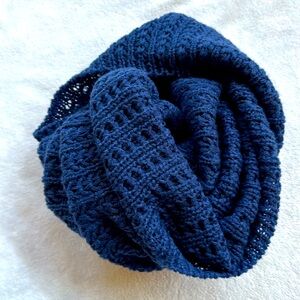 Circle scarf